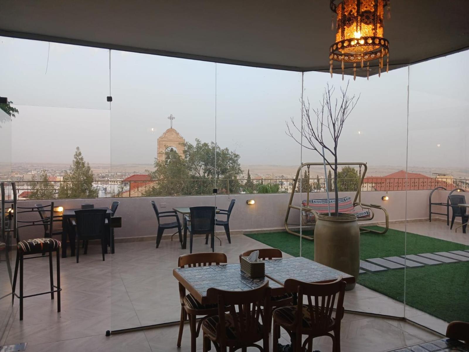 Moab Land Hotel Madaba Exterior foto